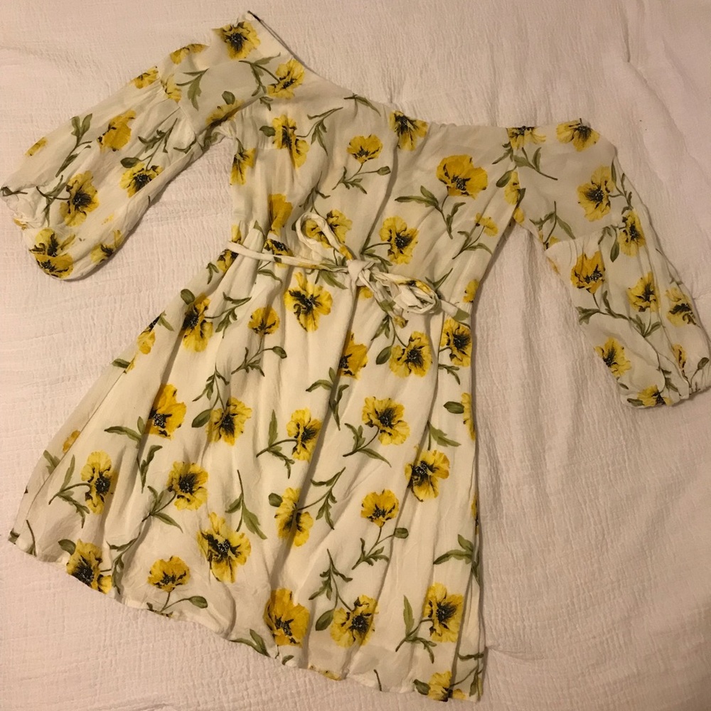 Off-the-shoulder Floral Dress